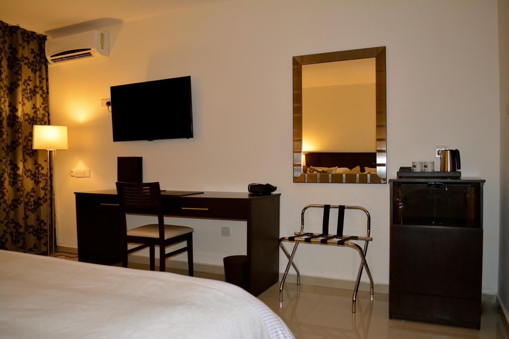 New Brookfields Hotel Фрітаун Номер фото