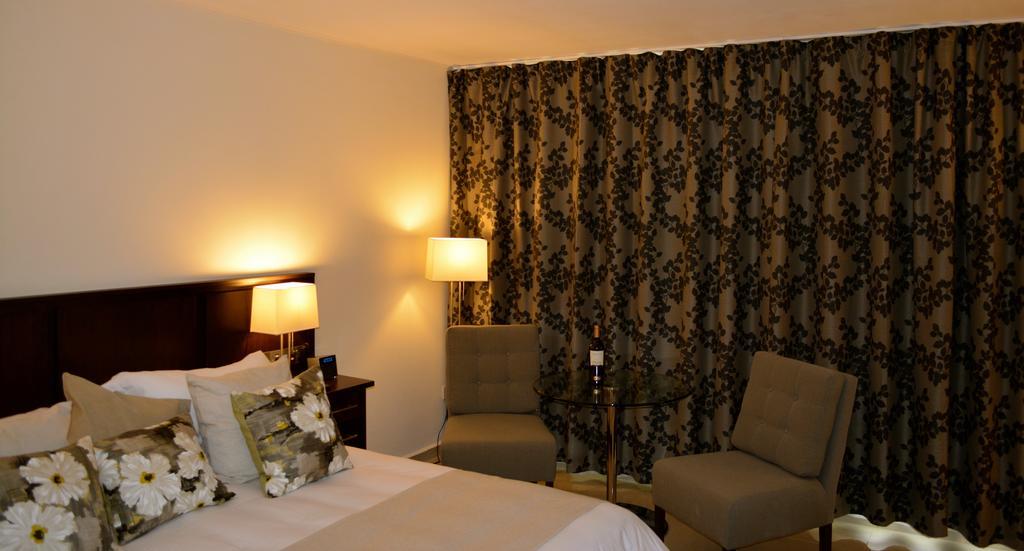 New Brookfields Hotel Фрітаун Номер фото