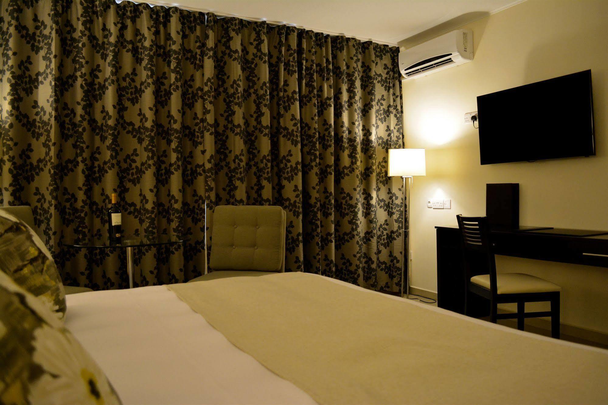 New Brookfields Hotel Фрітаун Екстер'єр фото